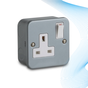 13A Metal Clad Single Switched Socket Outlet
